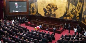 Tributos a Ramón Alburquerque en el Congreso y la LMD