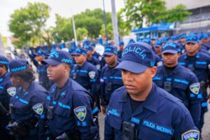 Policía refuerza patrullaje nacional tras apagón registrado este lunes