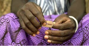Médicos del mundo insta a reforzar la formación sanitaria contra la mutilación genital femenina