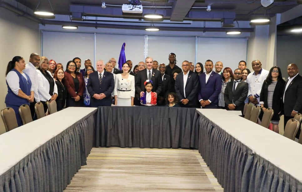 ¿Qué cambia para los dominicanos en Chile con Kast? Abinader habla de nuevas oportunidades