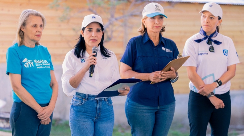 Realizan mejora casas Yaguate