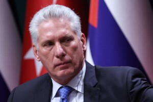 Miguel Díaz Canel se rinde ante la crisis en Cuba