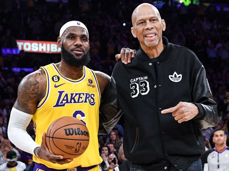 LeBron James rompe récord tiros de campo de Abdul-Jabbar