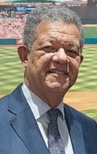 Leonel Fernández y Felipe Payano auguran éxitos a República Dominicana