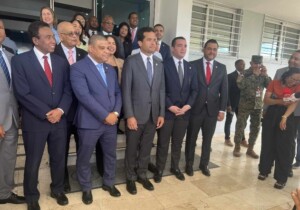 La oposición se une: Lucha por la indexación salarial ante el Tribunal Constitucional