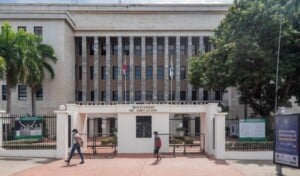 El ministro de Educación solicita más agentes de policía para proteger las escuelas en RD