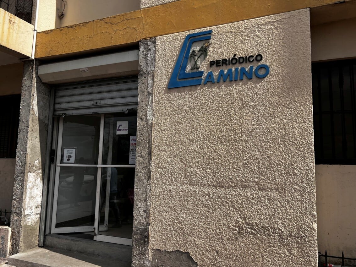 Roban en oficina del periódico Camino otra vez