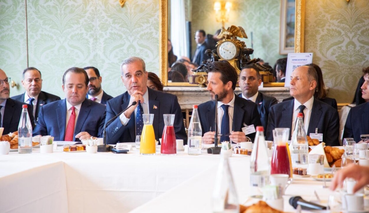 Abinader promueve a la República Dominicana como socio clave para inversiones en el Caribe
