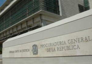 ¡Implicaciones graves! Arrestan a fiscal por recibir soborno de 10 mil dólares