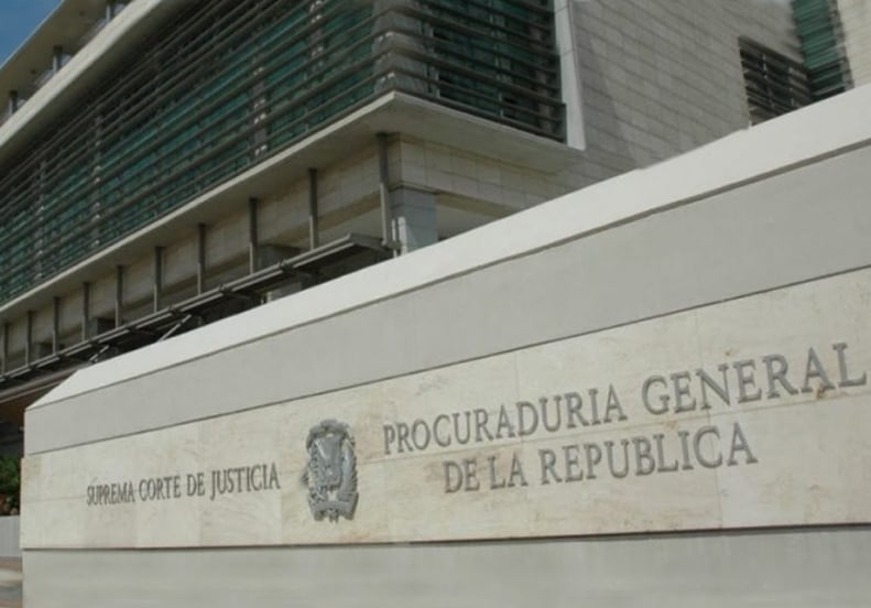 ¡Implicaciones graves! Arrestan a fiscal por recibir soborno de 10 mil dólares