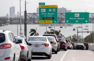 Manejar en Miami, un dolor de cabeza: de las peores en tráfico y conducción en EE. UU.