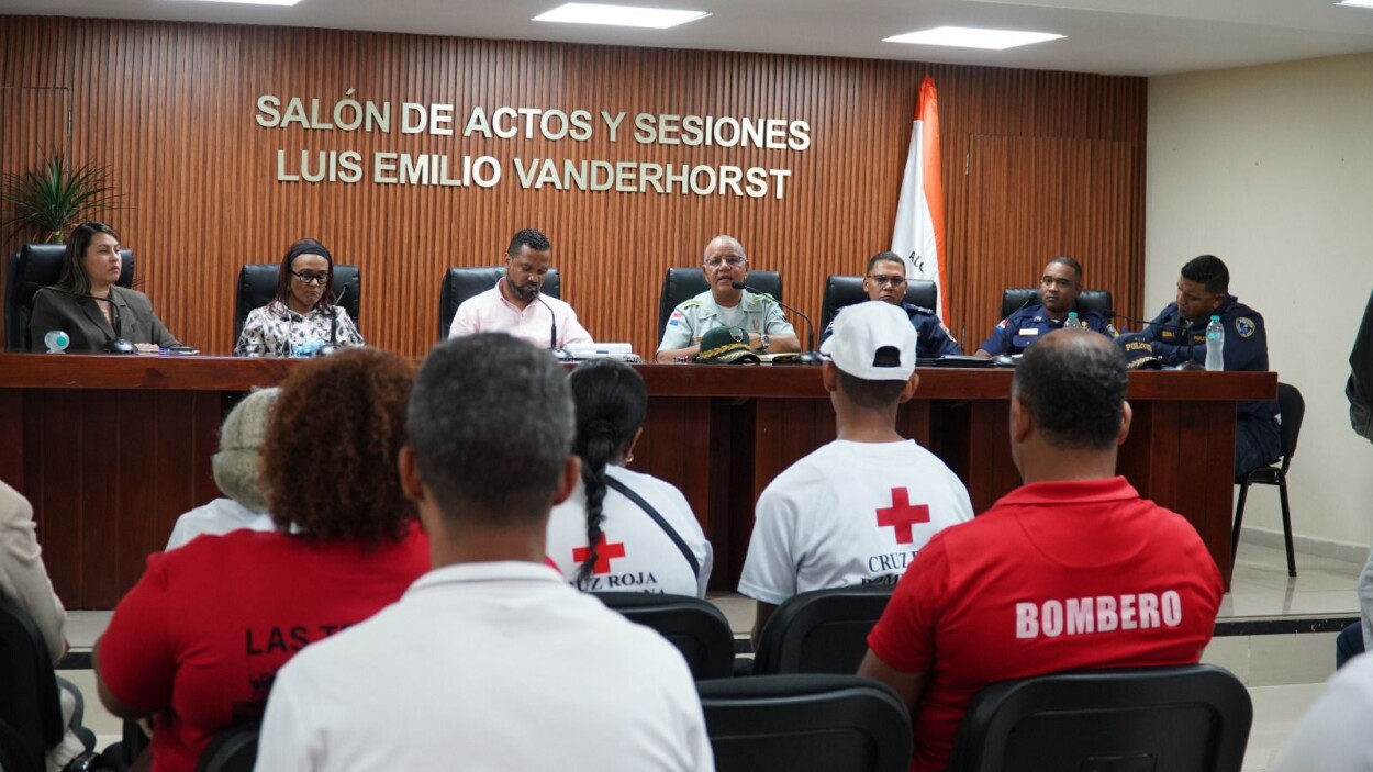 Director de la DIGESETT coordina acciones para la seguridad vial previo a Semana Santa