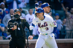 Renovados Mets sacan a Skenes en la primera entrada y vencen 11-7 a Piratas