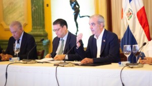 «No hay motivos para alzas en alimentos», dice Abinader