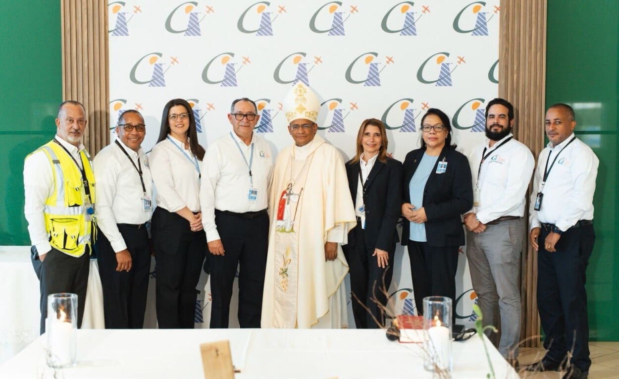 Aeropuerto Internacional del Cibao celebra 24 años impulsando el desarrollo de la región Norte