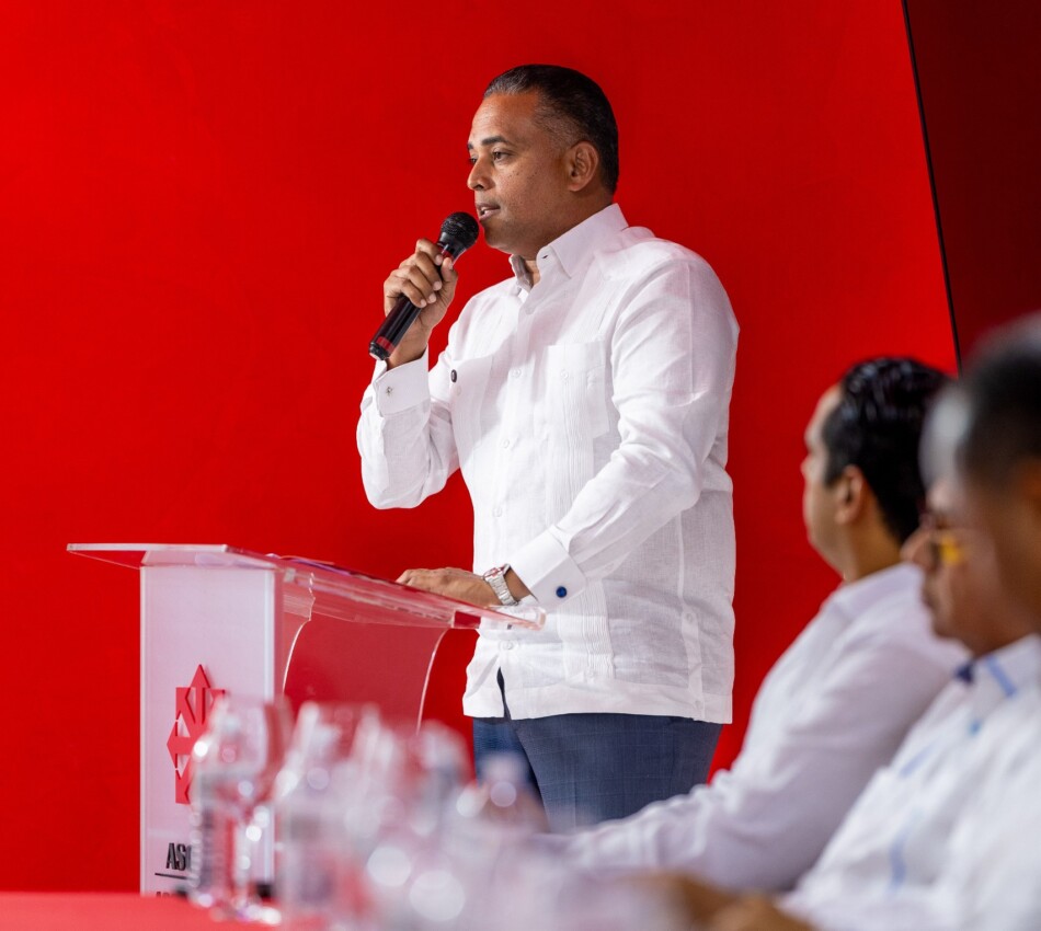 Aramis Mella, reelecto por unanimidad como presidente de ASOCIVU