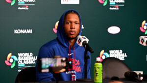 Brayan Bello buscará mantener la calma y confianza contra Israel