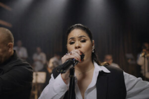 A casi un año de la tragedia, Zulinka Pérez cierra un ciclo con “Color de Rosa”