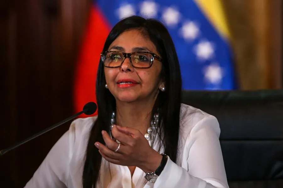 Donald Trump reconoce al Gobierno de Delcy Rodríguez y restablece relaciones con Venezuela