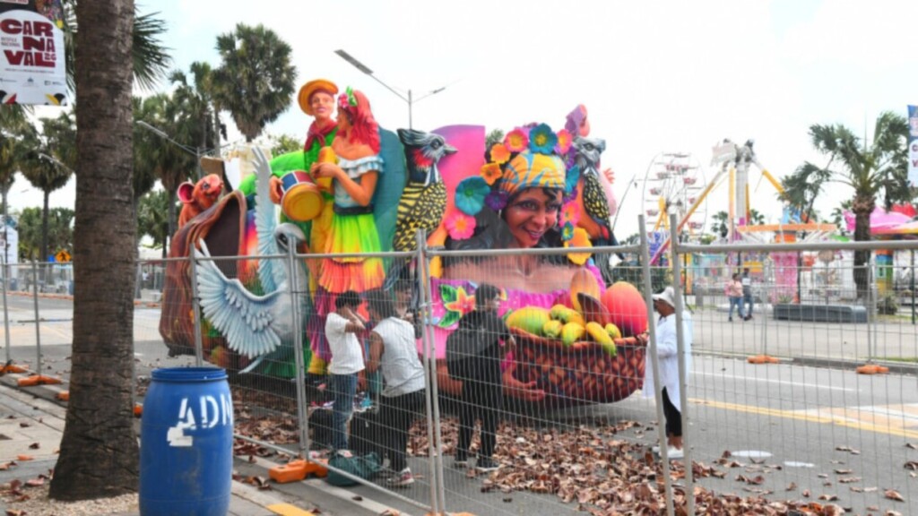 Desfile Nacional de Carnaval en el Malecón de Santo Domingo. / Fuente externa.