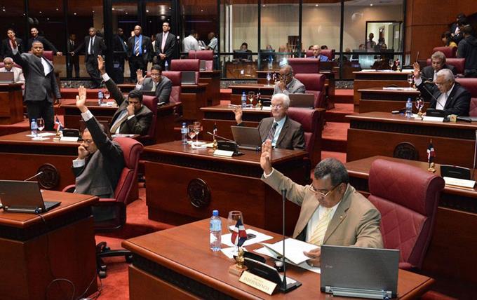 Senado aprueba proyecto que regula el uso de medios digitales en casos judiciales