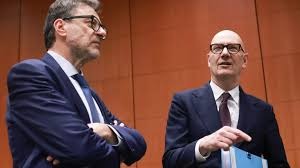 El G7 dispuesto incluso a recurrir a las reservas estratégicas para estabilizar el mercado