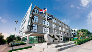 Cartera de crédito del sistema financiero RD supera los RD$2.3 billones; crece 9.5 % en 2025