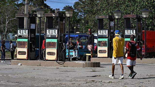 Sin «una gota de combustible», la economía cubana se desangra por el cerco de EE.UU.