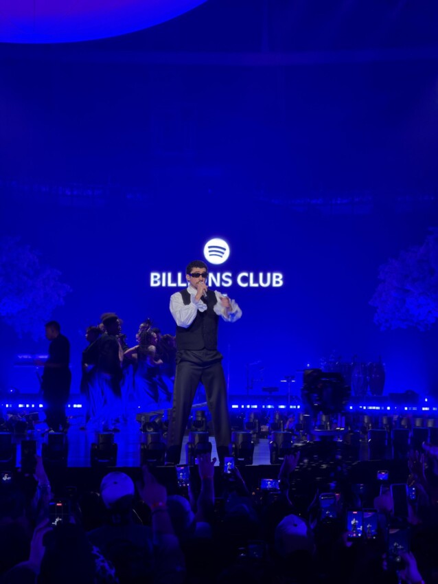 Bad Bunny encanta a Tokio en su primer concierto en Asia con una noche inolvidable