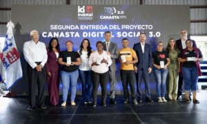 Mil beneficiarios reciben apoyo tecnológico en SDN con Programa Canasta Digital
