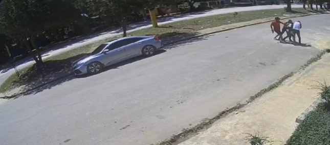 Familiares denuncian golpiza contra adolescente por supuestos policías en Juancho