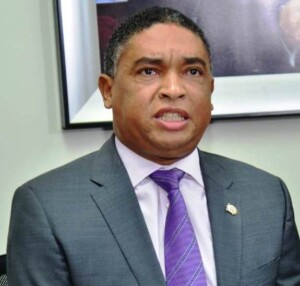 Yván Lorenzo exige al Gobierno actuar contra funcionarios por denuncias de abuso sexual