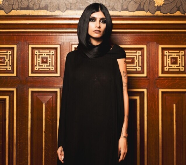 Mia Khalifa se declara dominicana y celebra con mangú el triunfo de RD ante Israel en el Clásico