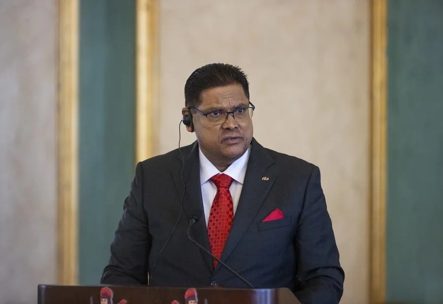 Muere súbitamente el expresidente de Surinam Chandrikapersad Santokhi a los 67 años