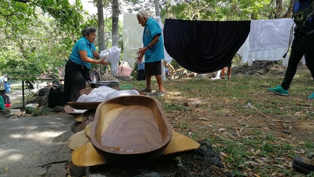 ¿Quiénes son las 12 mujeres que lavan la ropa de Jesús? La tradición que intriga