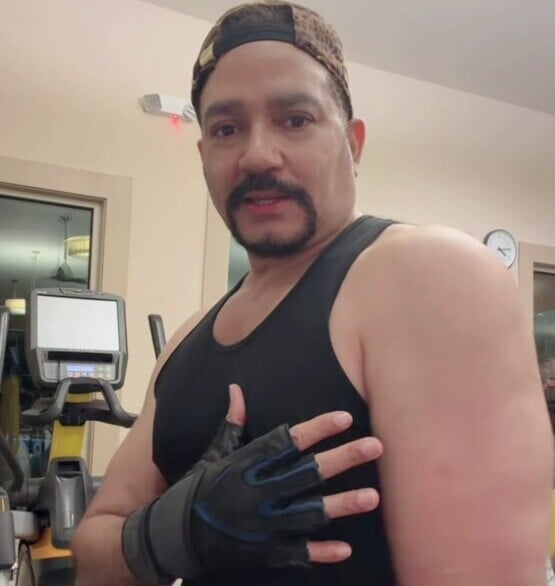 Músculos y bachata: Frank Reyes causa sensación con video desde el gimnasio