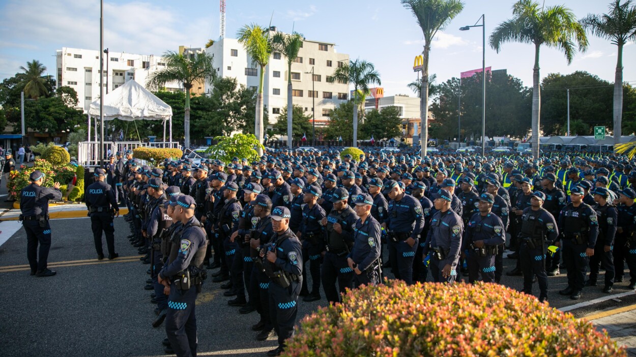 ¡A la calle! 35 mil guardias y policías se integran a operativo Semana Santa