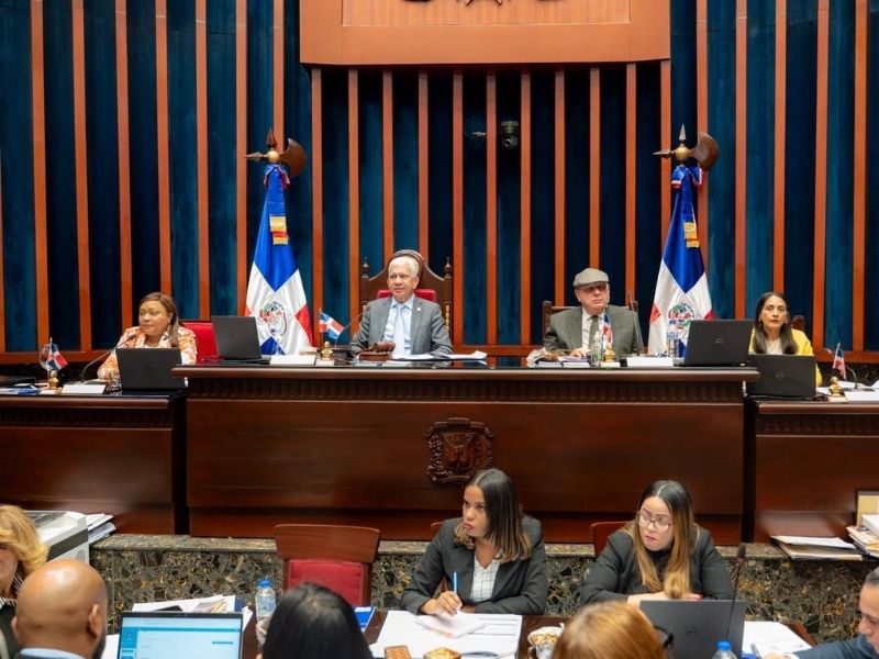 Senado aprueba proyecto que regula el uso de medios digitales en casos judiciales