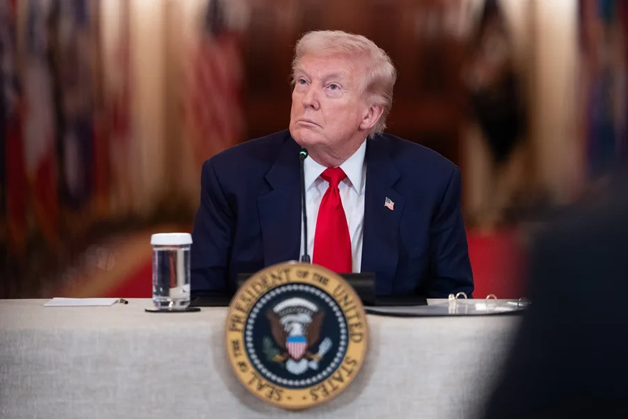 Trump dice ante cumbre con líderes latinoamericanos: «No voy a aprender su maldito idioma»