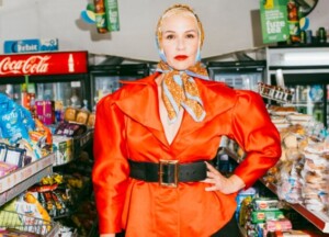 Comediante española Petite Lorena presentará en RD su show «Tremenda»