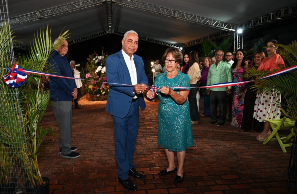 Cascada de Orquídeas: la exposición que conecta arte y naturaleza en el Jardín Botánico