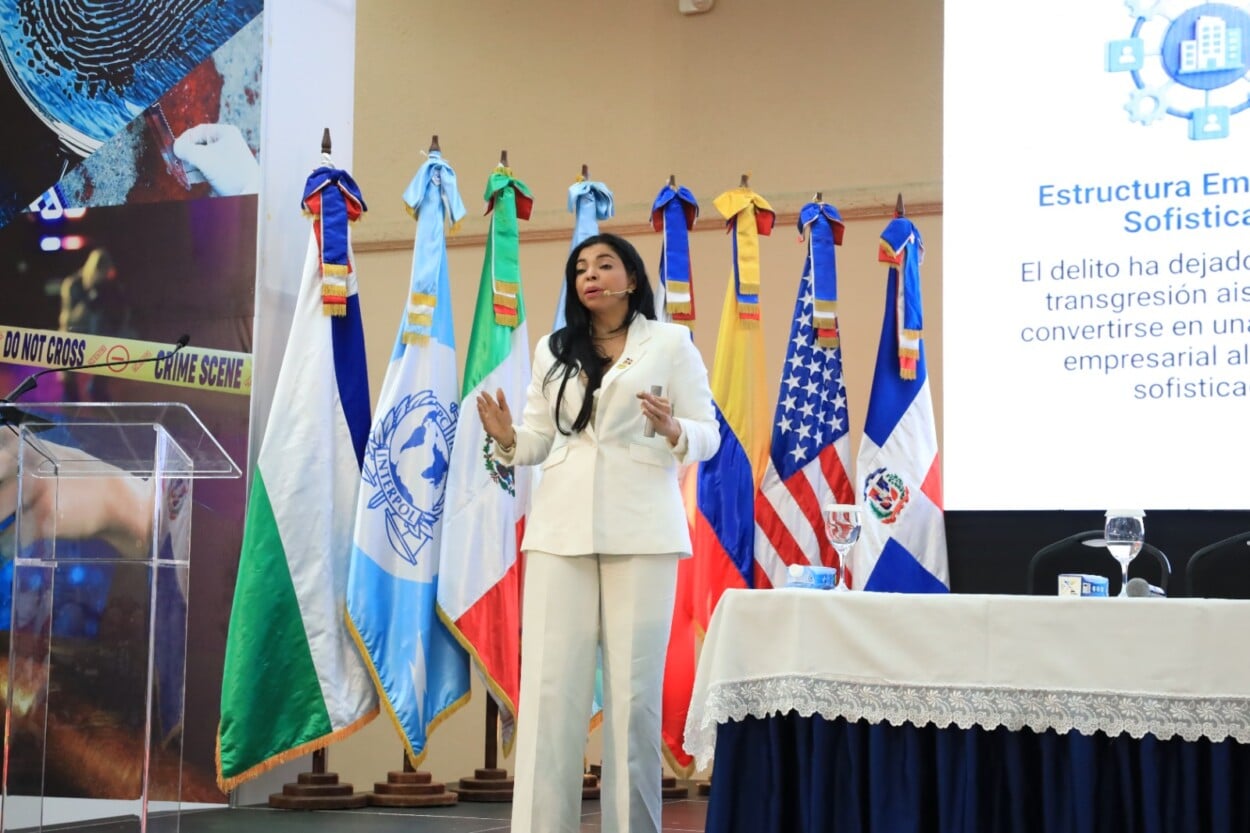 Yeni Berenice plantea enfrentar el crimen organizado desde su estructura económica