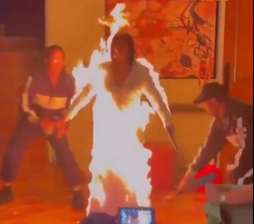 Katy Perry “en llamas”: el impactante video donde la cantante se prende fuego para su nuevo videoclip