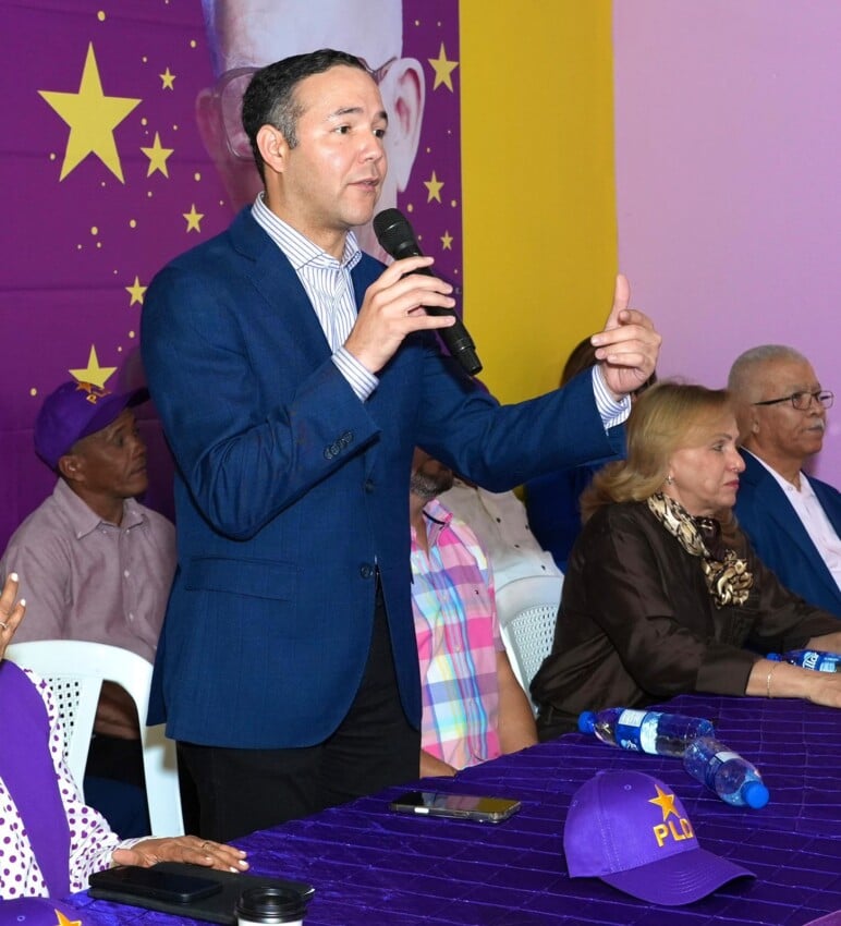 Johnny Pujols critica gestión del PRM y dice que el PLD está listo para volver