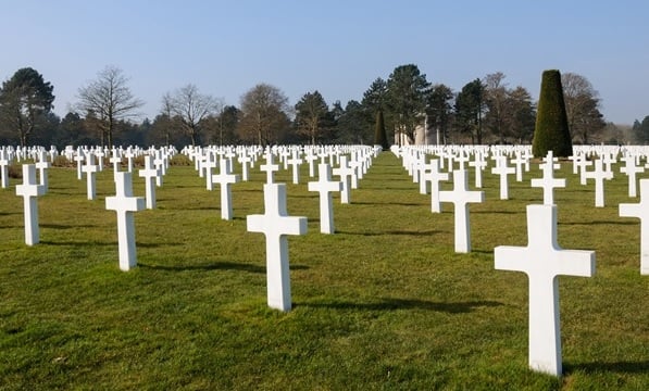 Hasta 155 mil muertes por COVID-19 en Estados Unidos no fueron registradas, según estudio