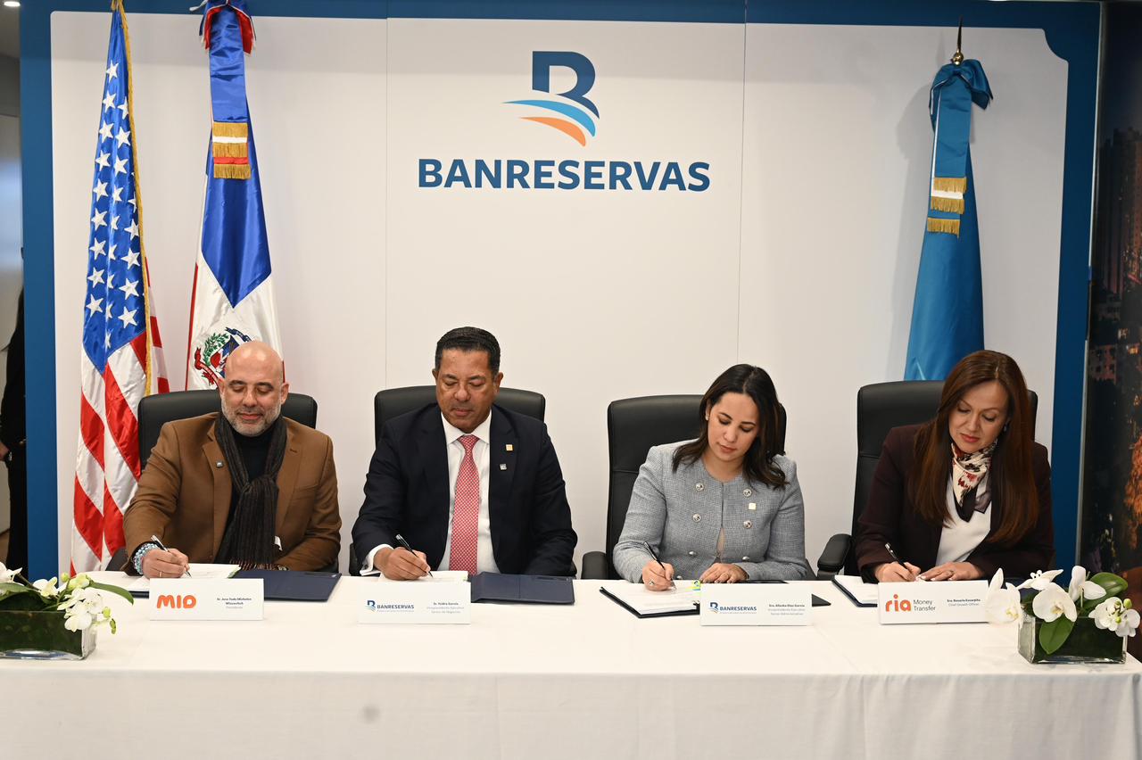 Banreservas, MIO y Ria Money Transfer se unen para revolucionar el envío de remesas