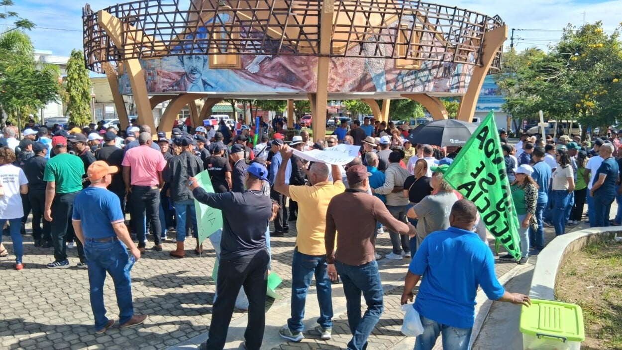 Manifestación en Cotuí por el rescate de la Presa de Hatillo