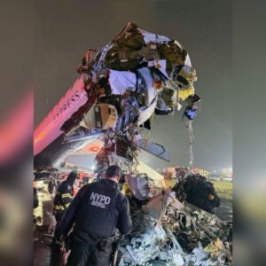 Accidente en LaGuardia: controlador admitió ‘meter la pata’