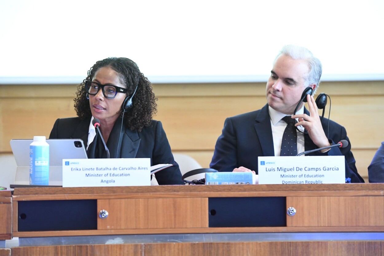 Luis Miguel de Camps destaca en la UNESCO la estrategia nacional de competencias digitales