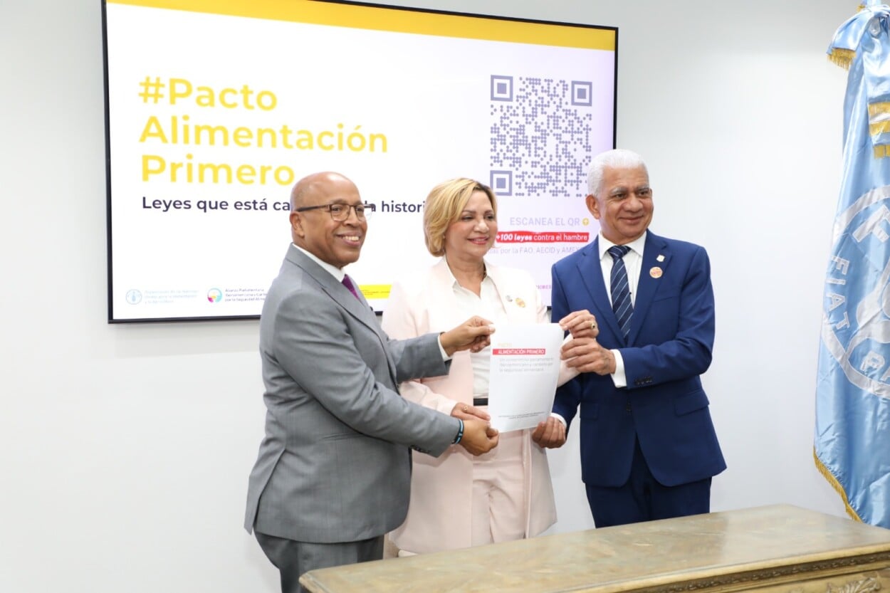 República Dominicana suscribió el Pacto “Alimentación Primero” en el Congreso Nacional
